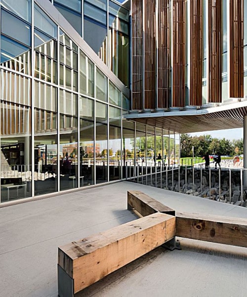 Raymond-Lévesque Library, Longueuil